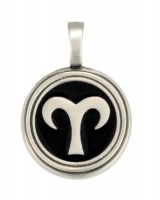 <p><strong>Cтарая цена :</strong> <strong><font color=#ff0000> 800 руб </font></strong></p>Кулон Bico Aries<p><strong>Подарок:</strong> <strong><font color=#ff0000>плетеный шнурок</font></strong></p>